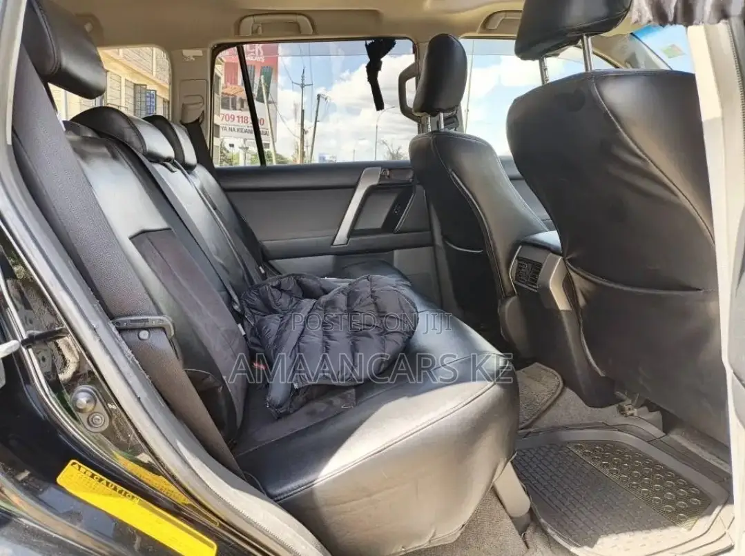 Toyota Land Cruiser Prado 2.7 i 2012 Black