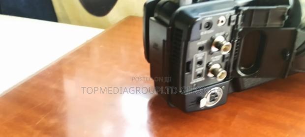 Panasonic Ag Ux 180 - thumbnail 4