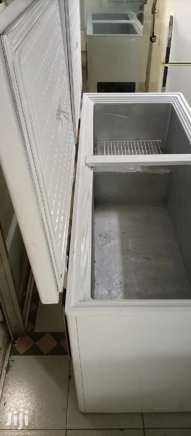 600+L Deep Freezer