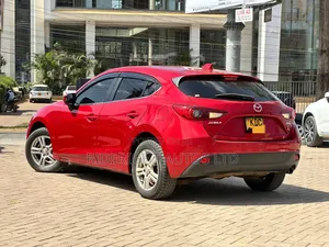 Mazda Axela SV Premium 2014 Red