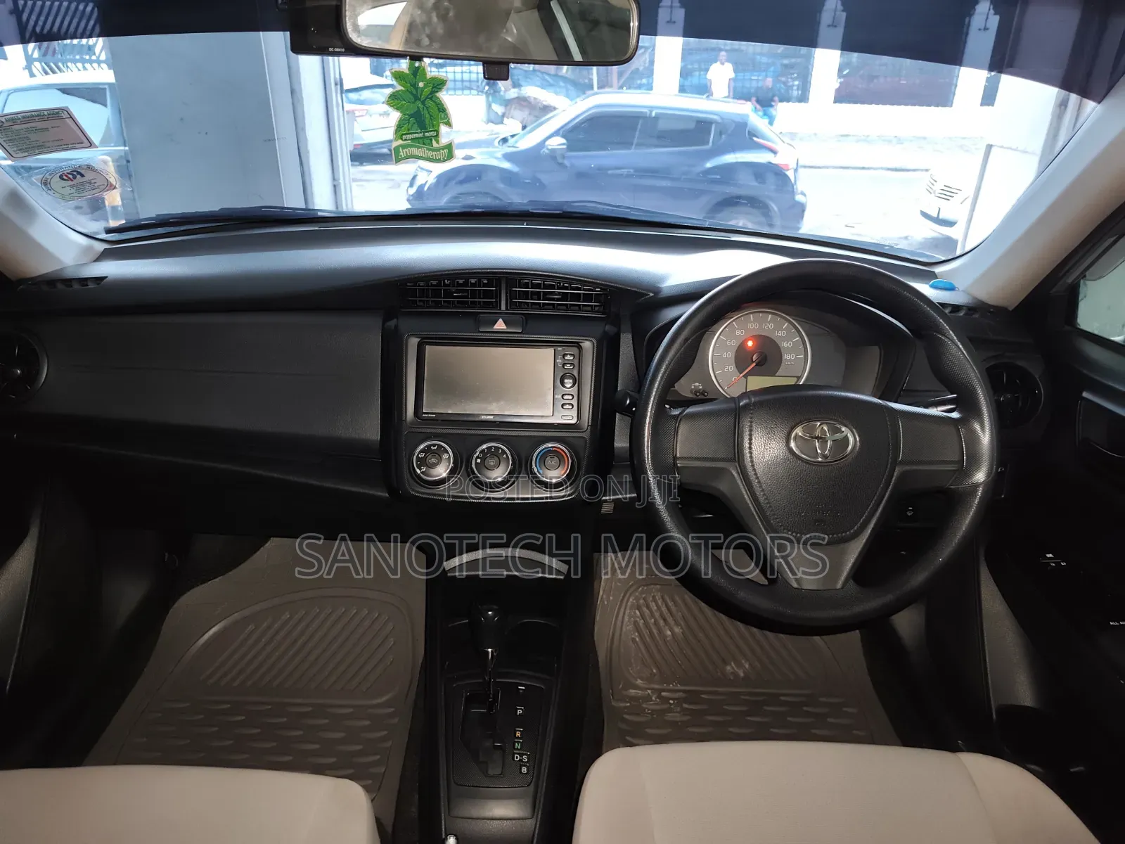 Toyota Axio 2016 Silver