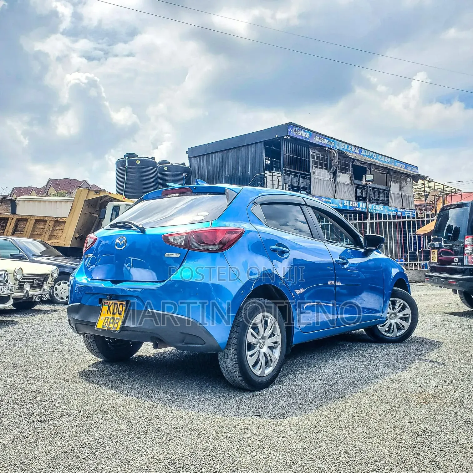Mazda Demio 2017 Blue