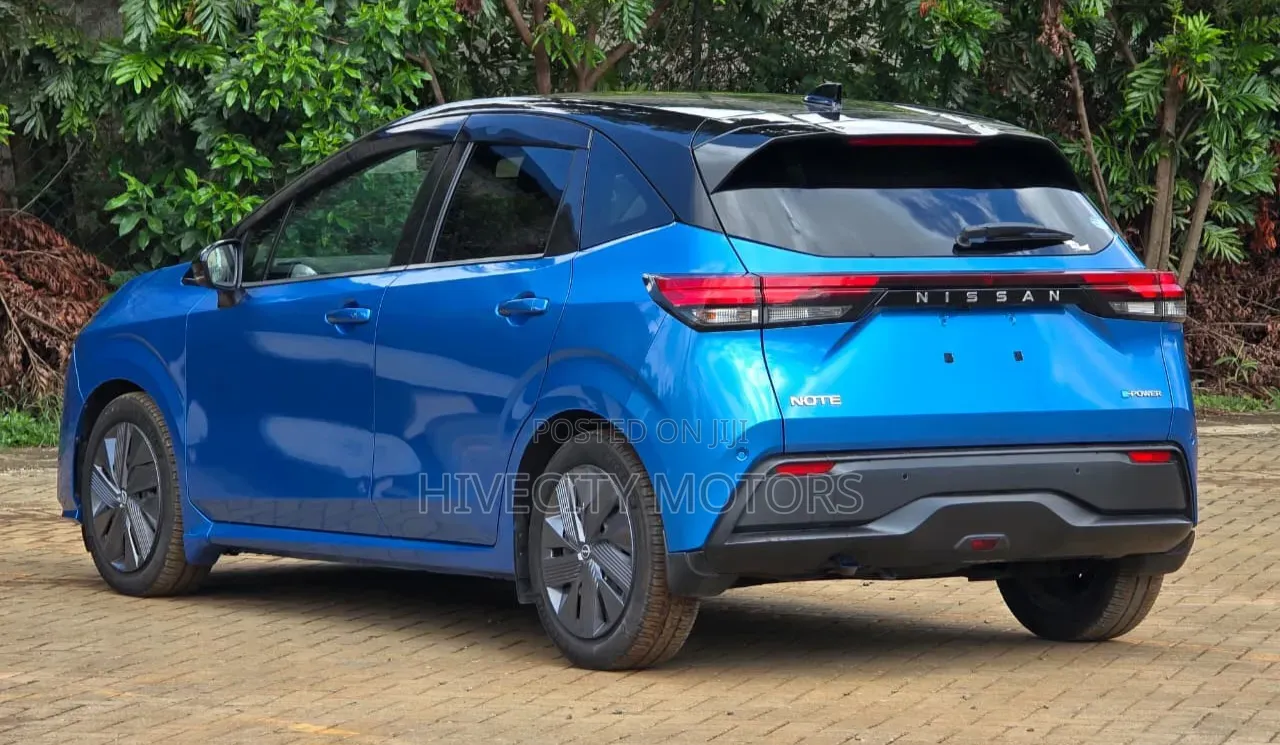 Nissan Note 1.2 Hybrid 2021 Blue