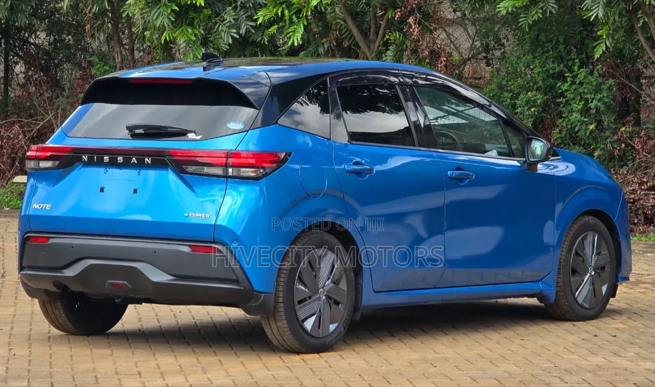 Nissan Note 1.2 Hybrid 2021 Blue