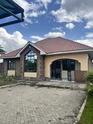 3bdrm Bungalow in Ac Park, Kamulu for rent