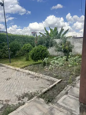 3bdrm Bungalow in Ac Park, Kamulu for rent