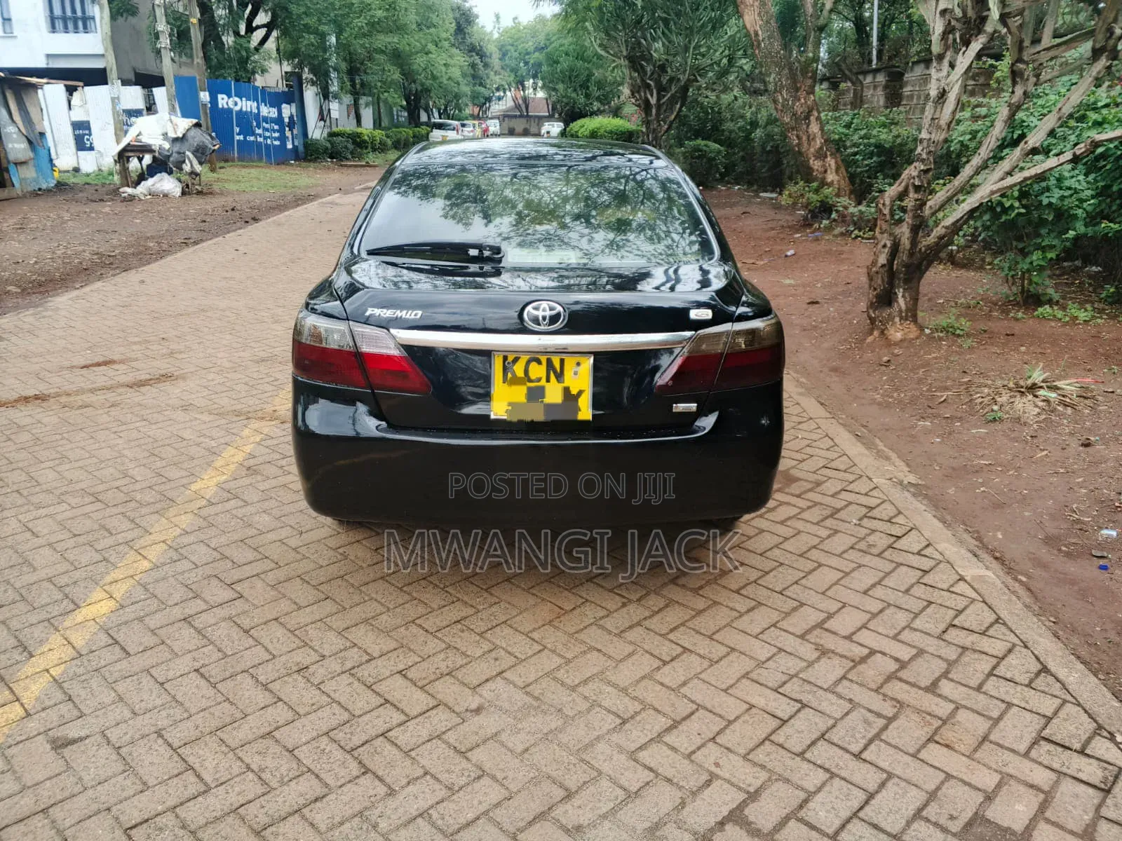 Toyota Premio 2010 Black