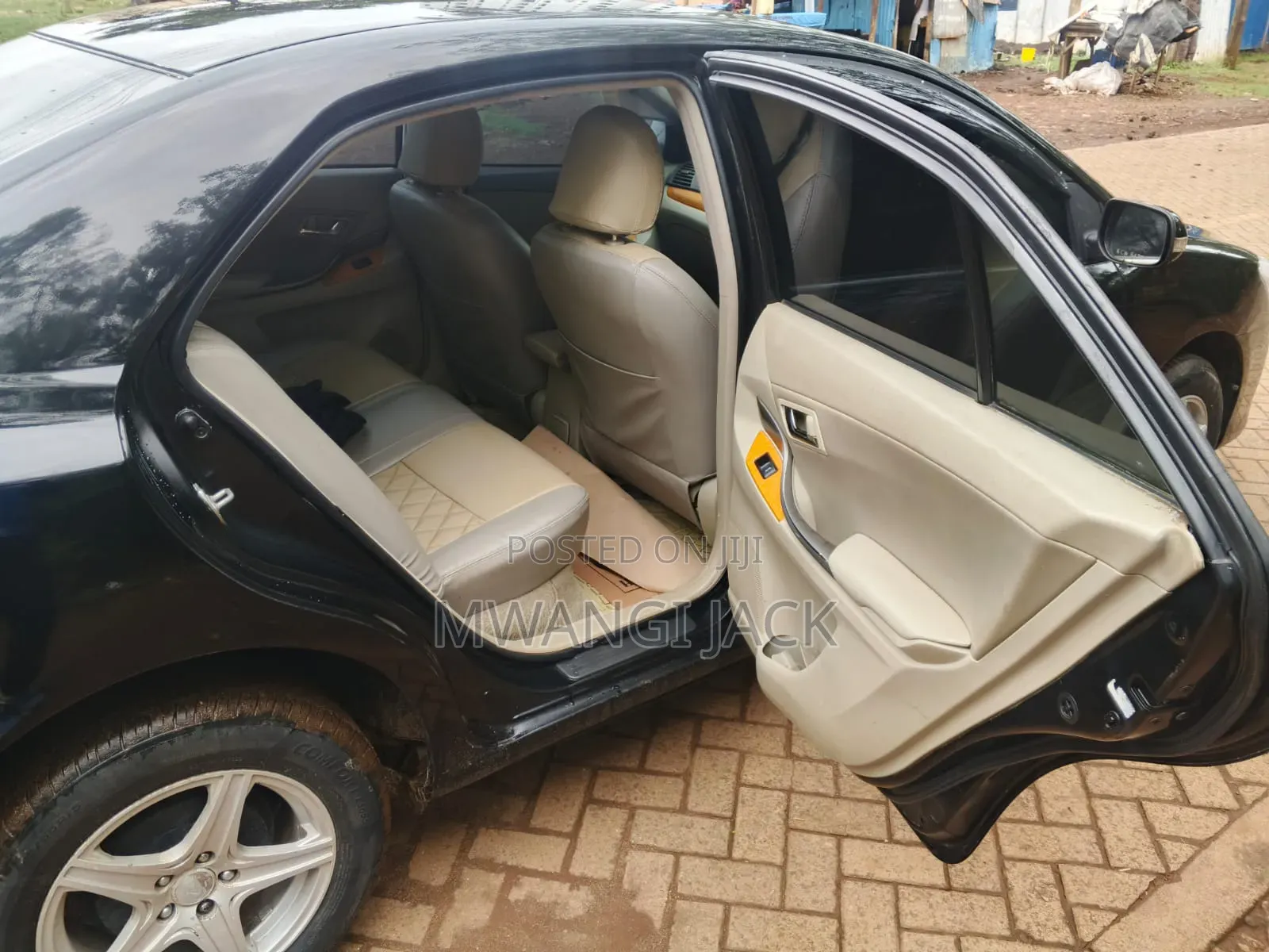 Toyota Premio 2010 Black