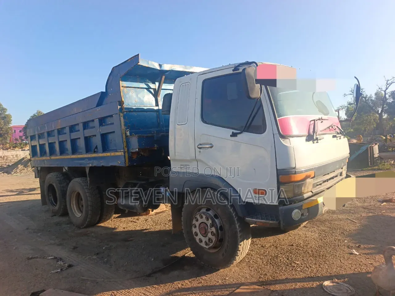 Mitsubishi Mahewa Mguu Kumi