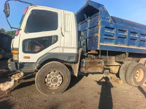Mitsubishi Mahewa Mguu Kumi