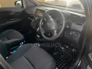 Toyota Wish 2012 Black