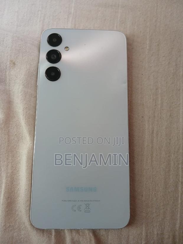 Samsung Galaxy A05s 128 GB Gray - thumbnail 2