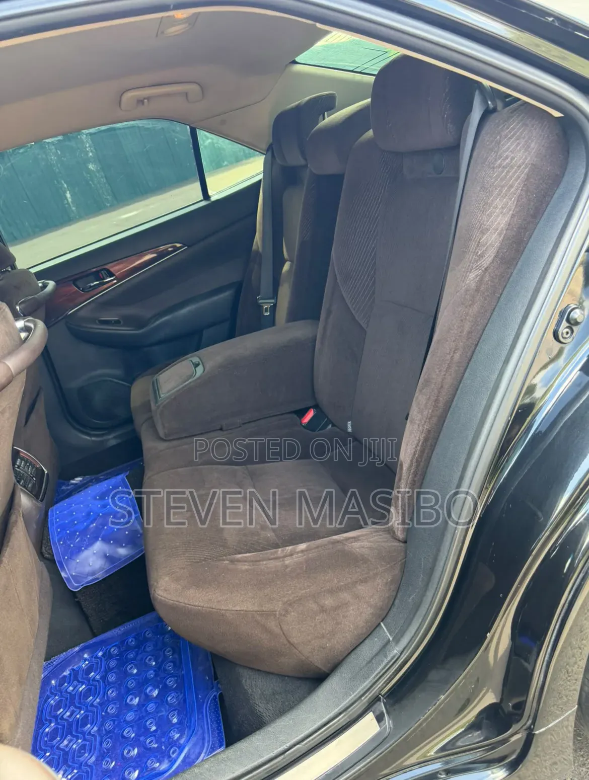 Toyota Crown 2013 Black