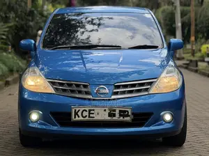 Nissan Tiida 2010 Blue