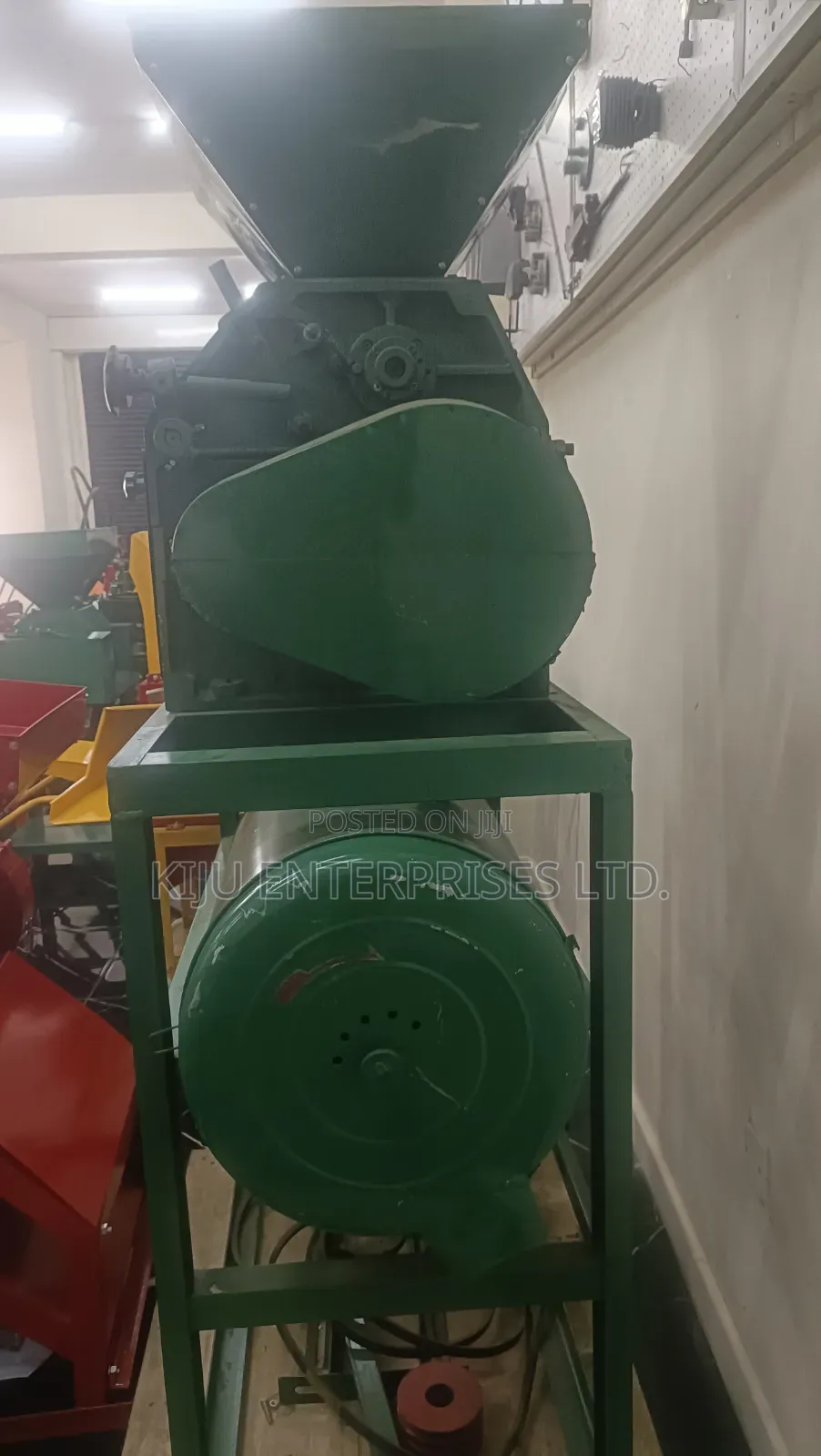 Milano 6fy-35 Roller Mill With Crusher – 15hp Total Power