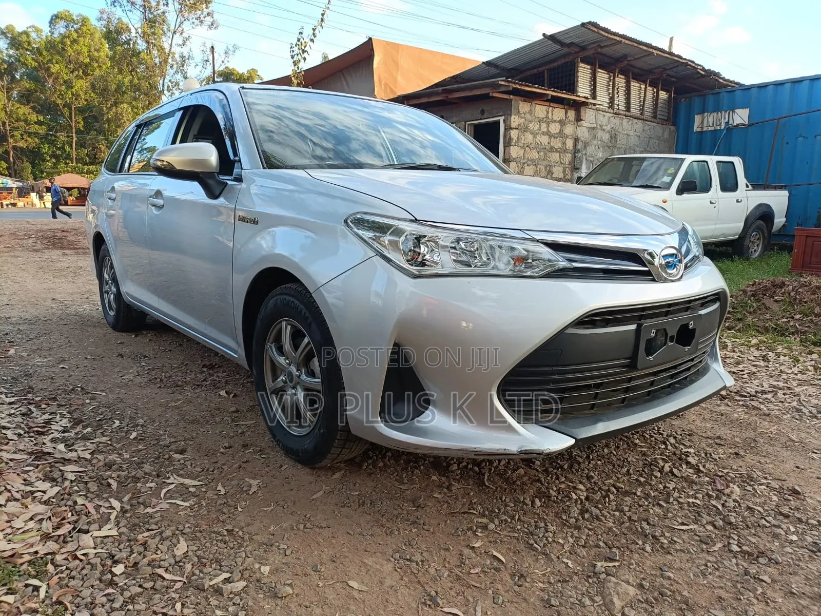 Toyota Corolla Fielder 1.5 Hybrid FWD 2020 Silver