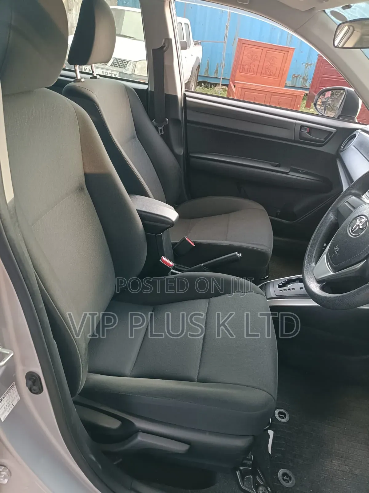 Toyota Corolla Fielder 1.5 Hybrid FWD 2020 Silver