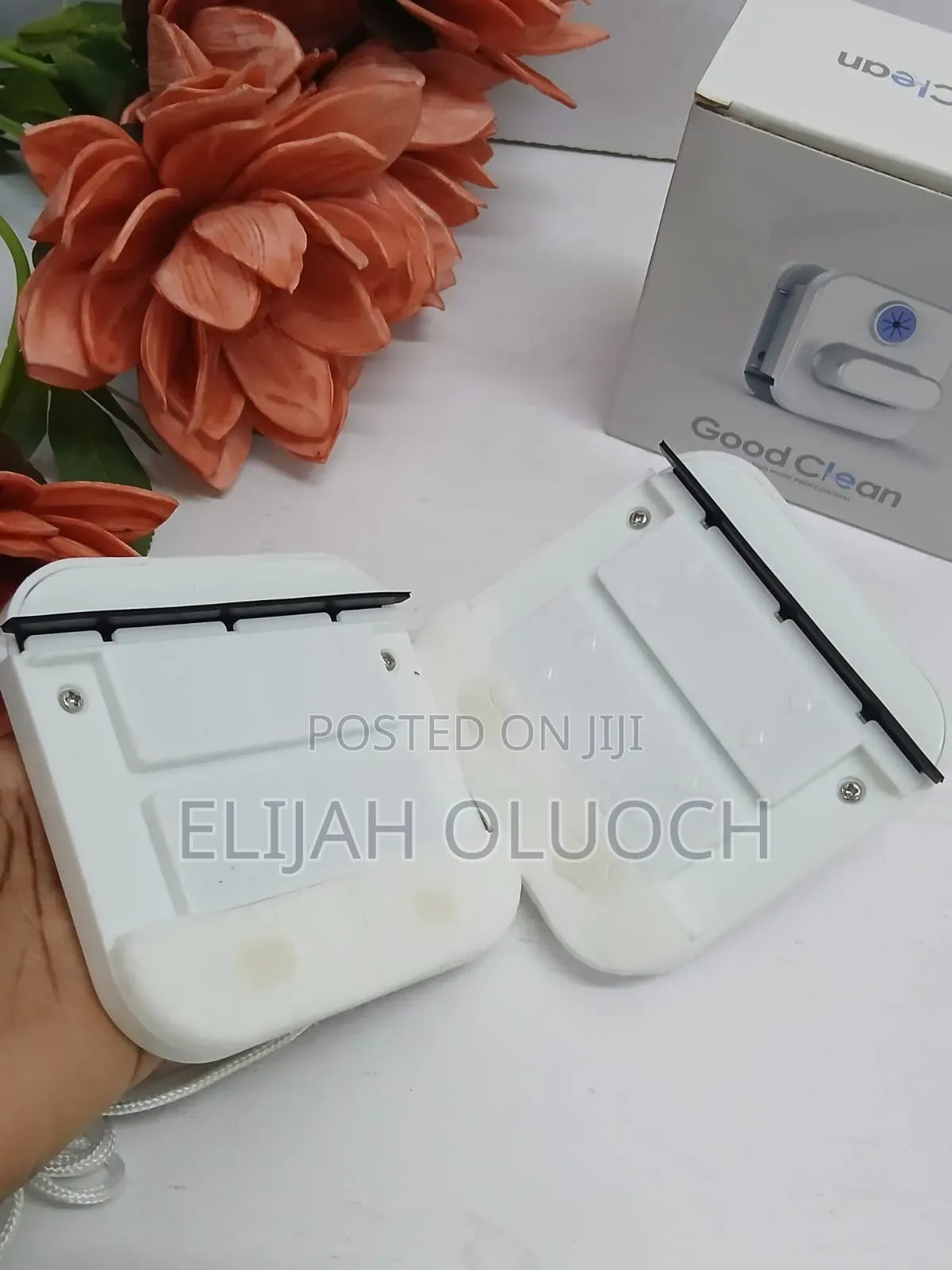 Automatic Double Sided Glass / Window Cleaner*