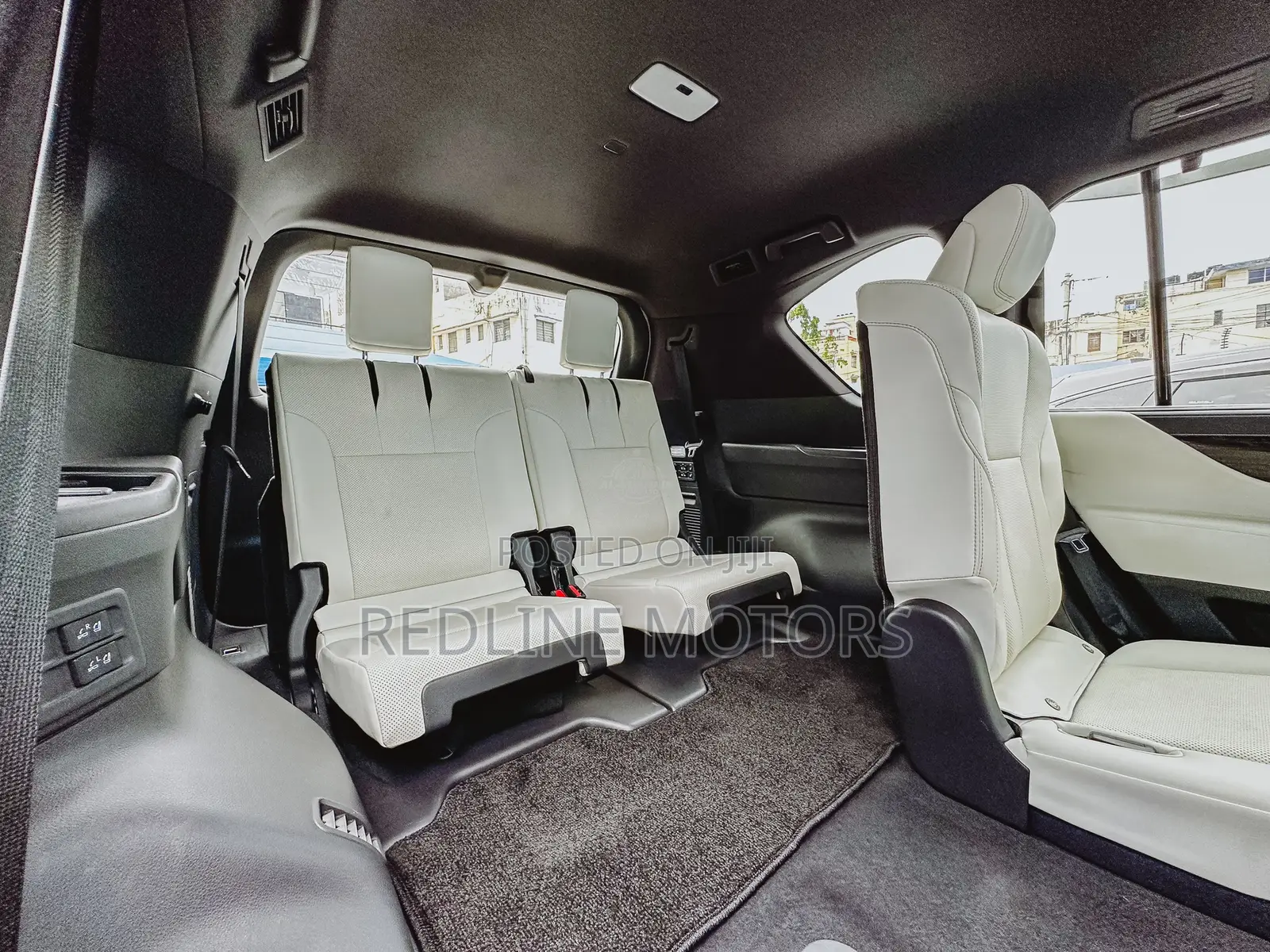 Lexus LX 600 2022 Pearl