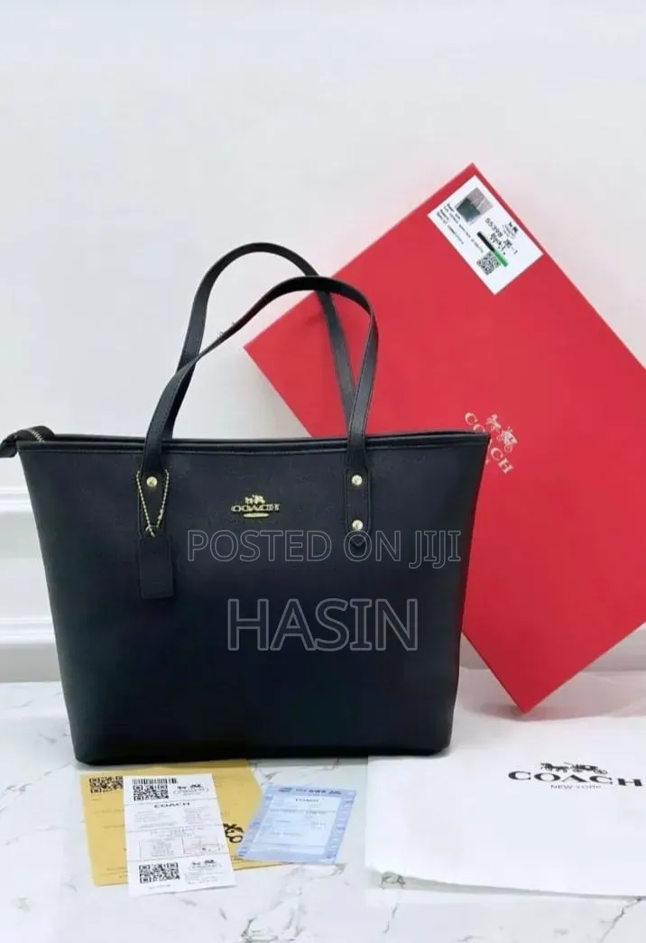 Coach Signature Tote Bag – Brown | Spacious Stylish