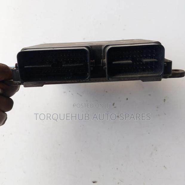 Mitsubishi Delica D5 2007 Engine Control Unit - thumbnail 2