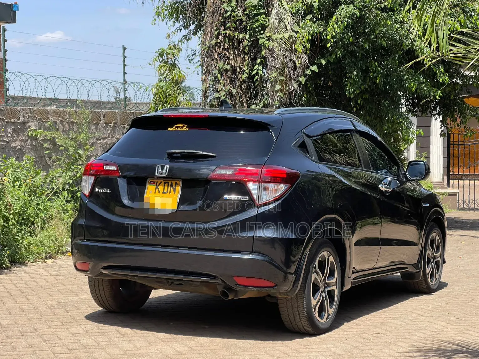 Honda Vezel 2016 Black