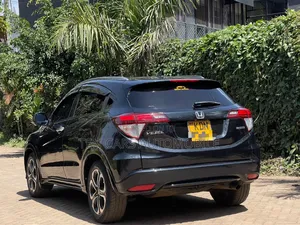 Honda Vezel 2016 Black
