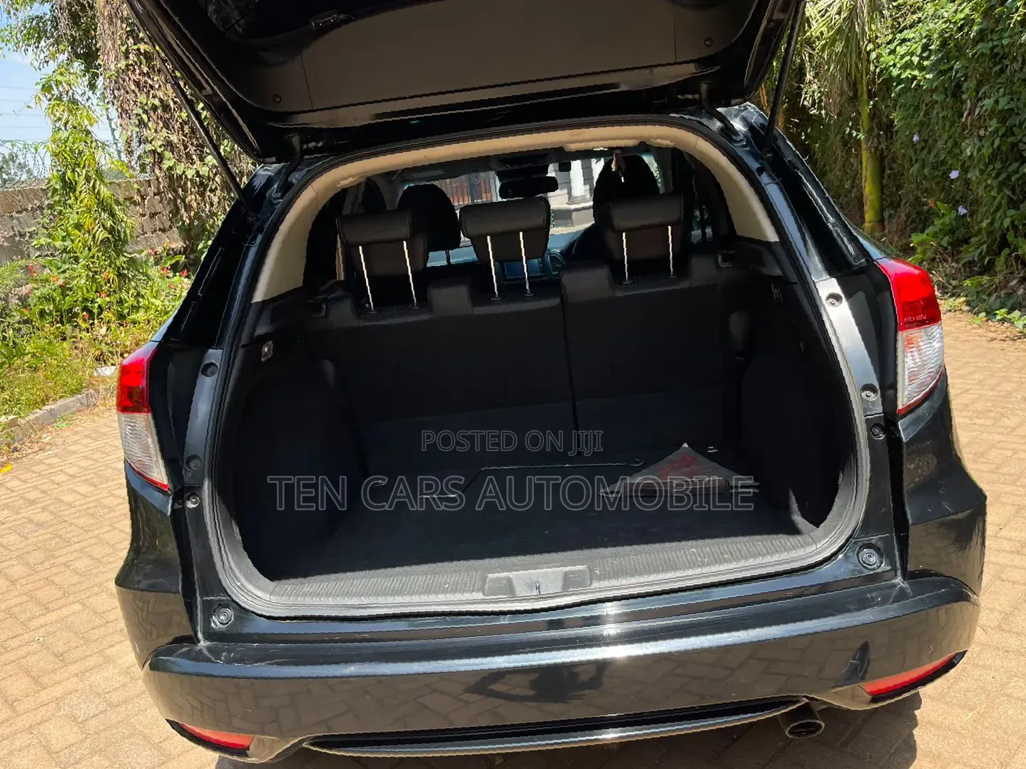 Honda Vezel 2016 Black
