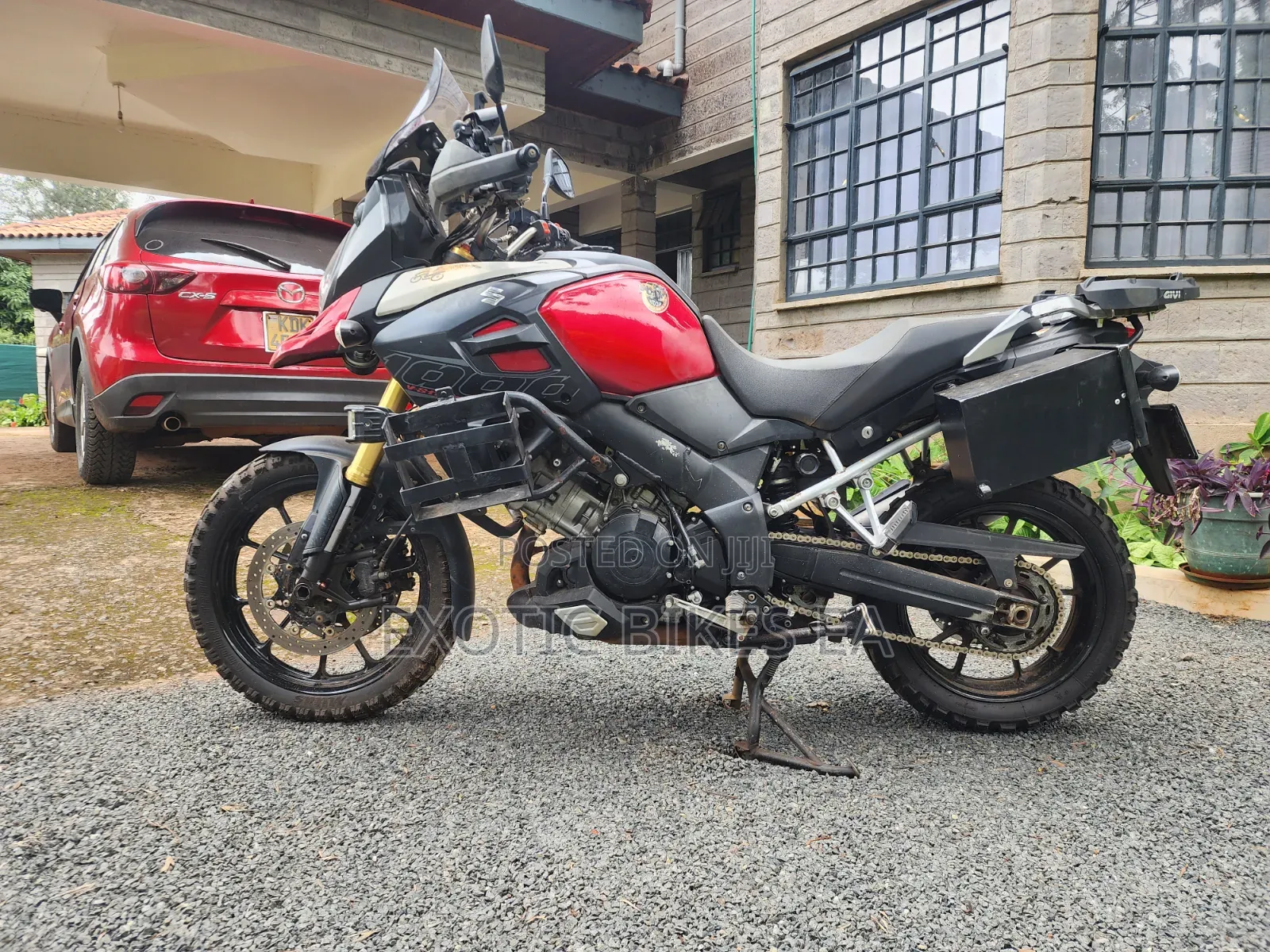 Suzuki V-Strom 2014 Red