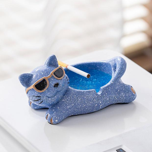 Classic Ceramic Tabletop Ashtray - Cool Cat