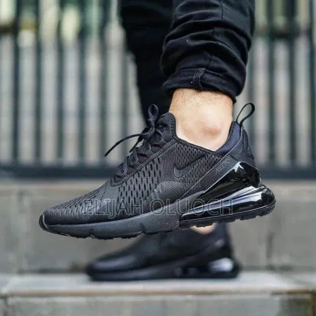 Nike Airmax 270“ Triple Black “
High Quality 
Size 37-46