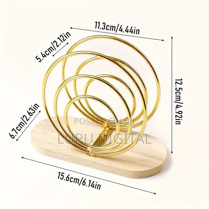 *Metallic Hemisphere Bamboo Base Serviet Holder