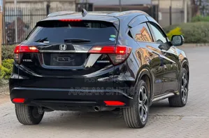 Honda Vezel 2019 Black