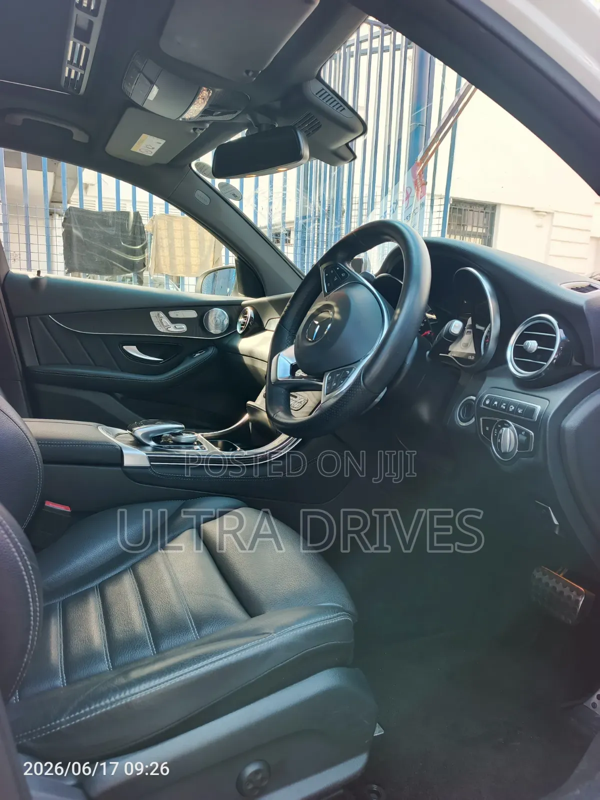 Mercedes-Benz GLC-Class 2019 White