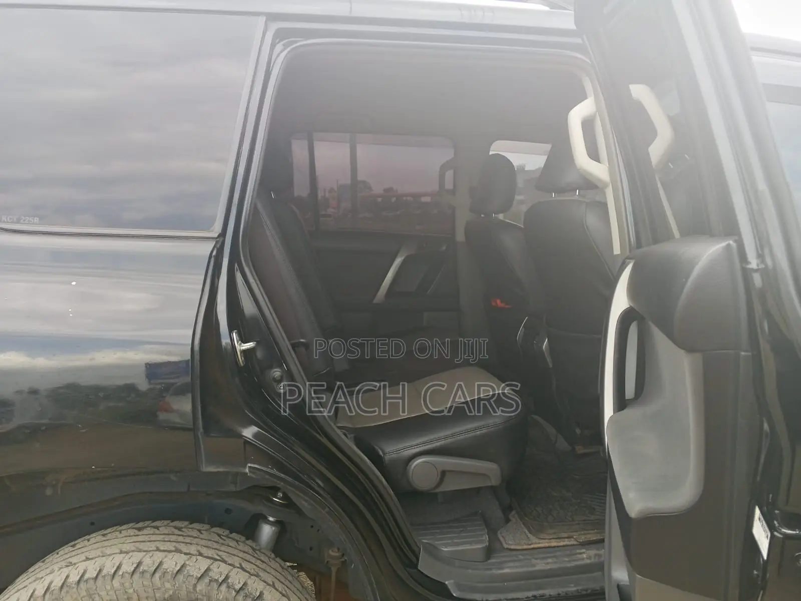 Toyota Land Cruiser Prado 2011 Black