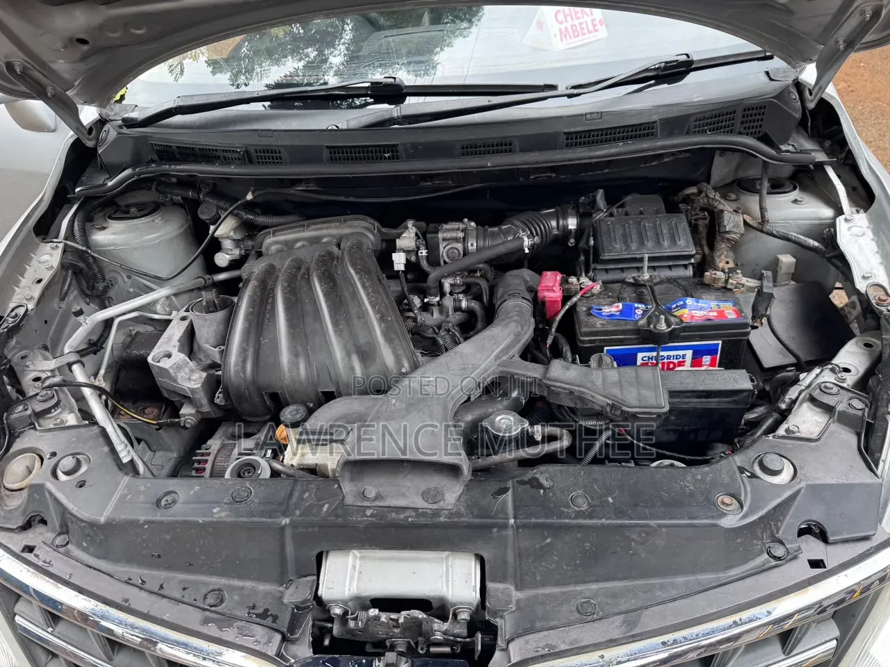 Nissan Tiida 2010 Beige