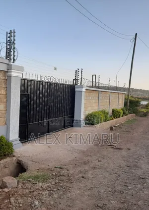 Furnished 6bdrm Maisonette in Karai for sale