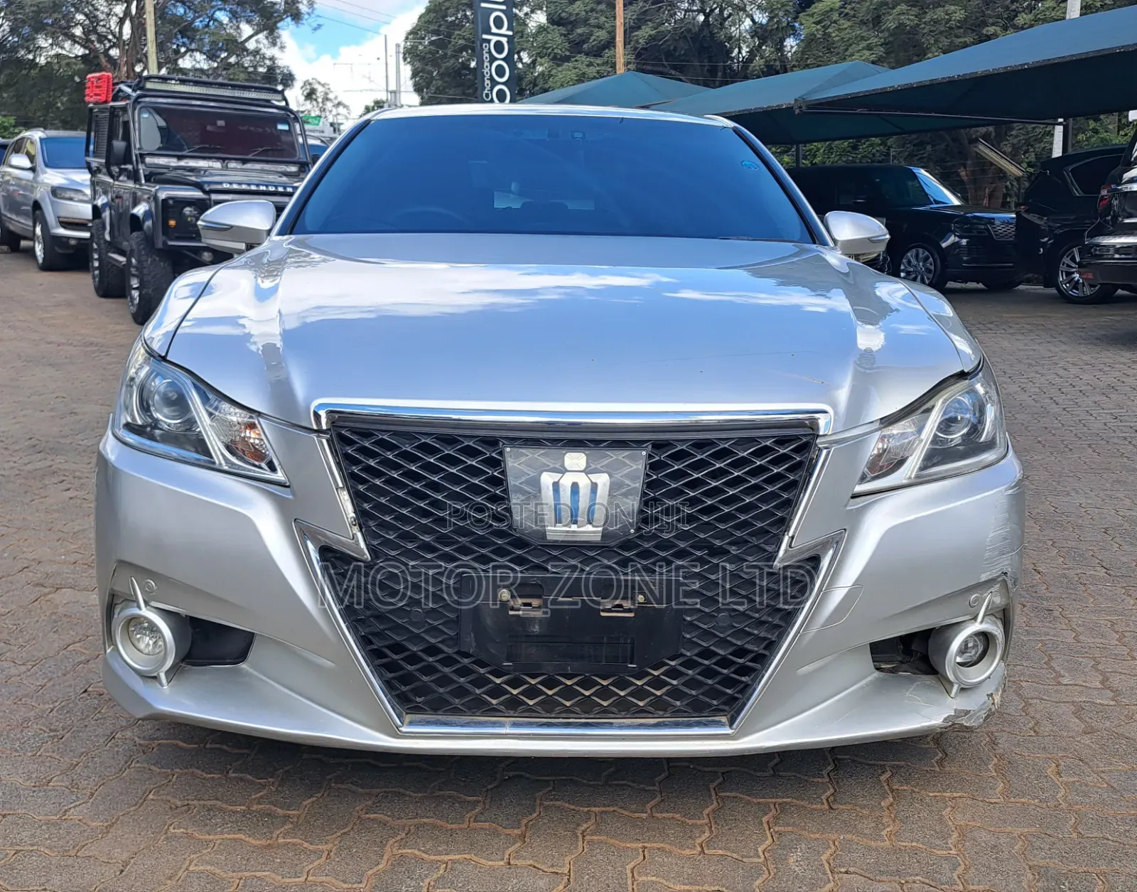 Toyota Crown 2013 Silver
