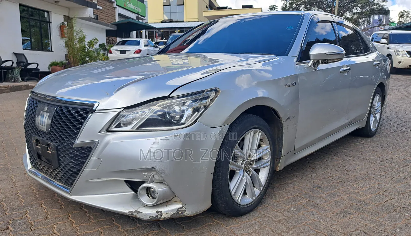 Toyota Crown 2013 Silver