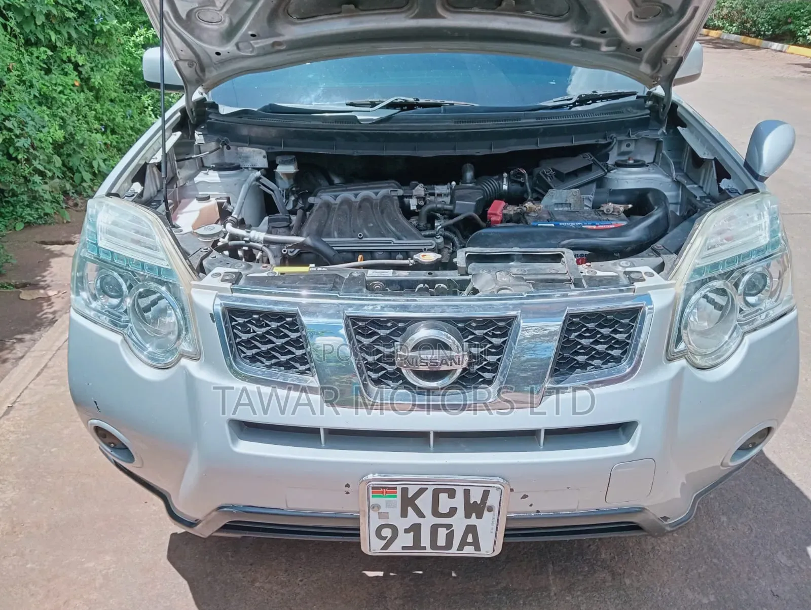 Nissan X-Trail 2012 Gray