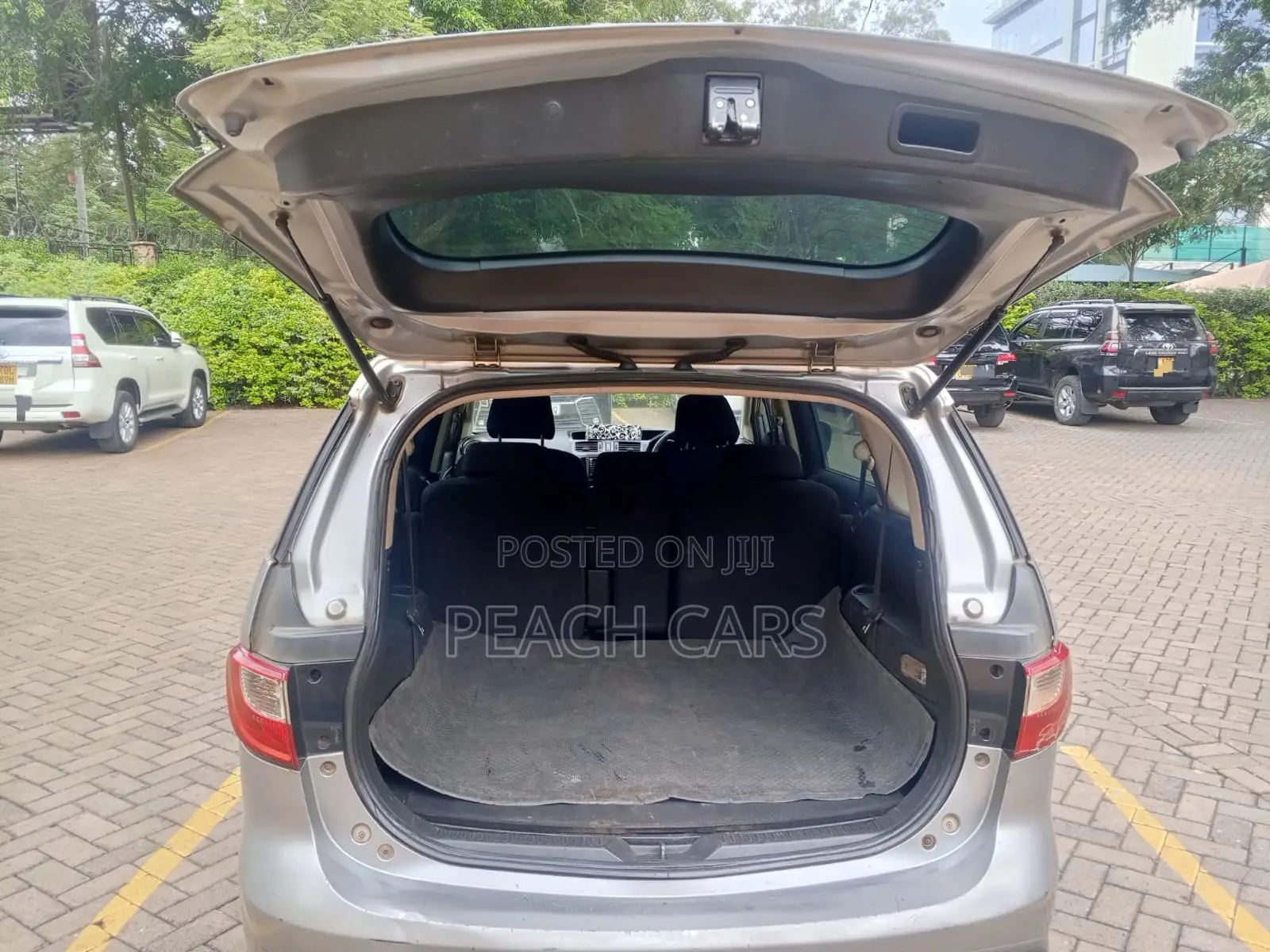 Mazda Premacy 2010 Gray