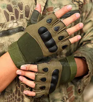 Tactical Fingerless Gloves – Hard Knuckle Impact Protection