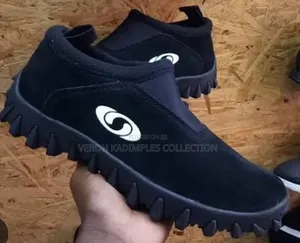 Solomon Shoes