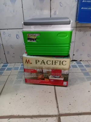 M-Pacific 4.5l Portable Cooler Box – Green