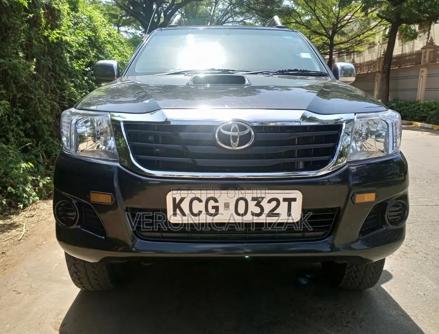 Toyota Hilux 2009 Black