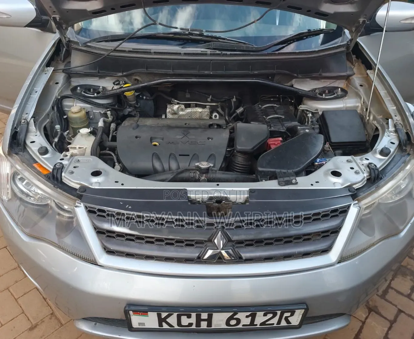 Mitsubishi Outlander 2009 Silver