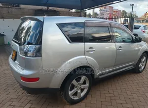 Mitsubishi Outlander 2009 Silver