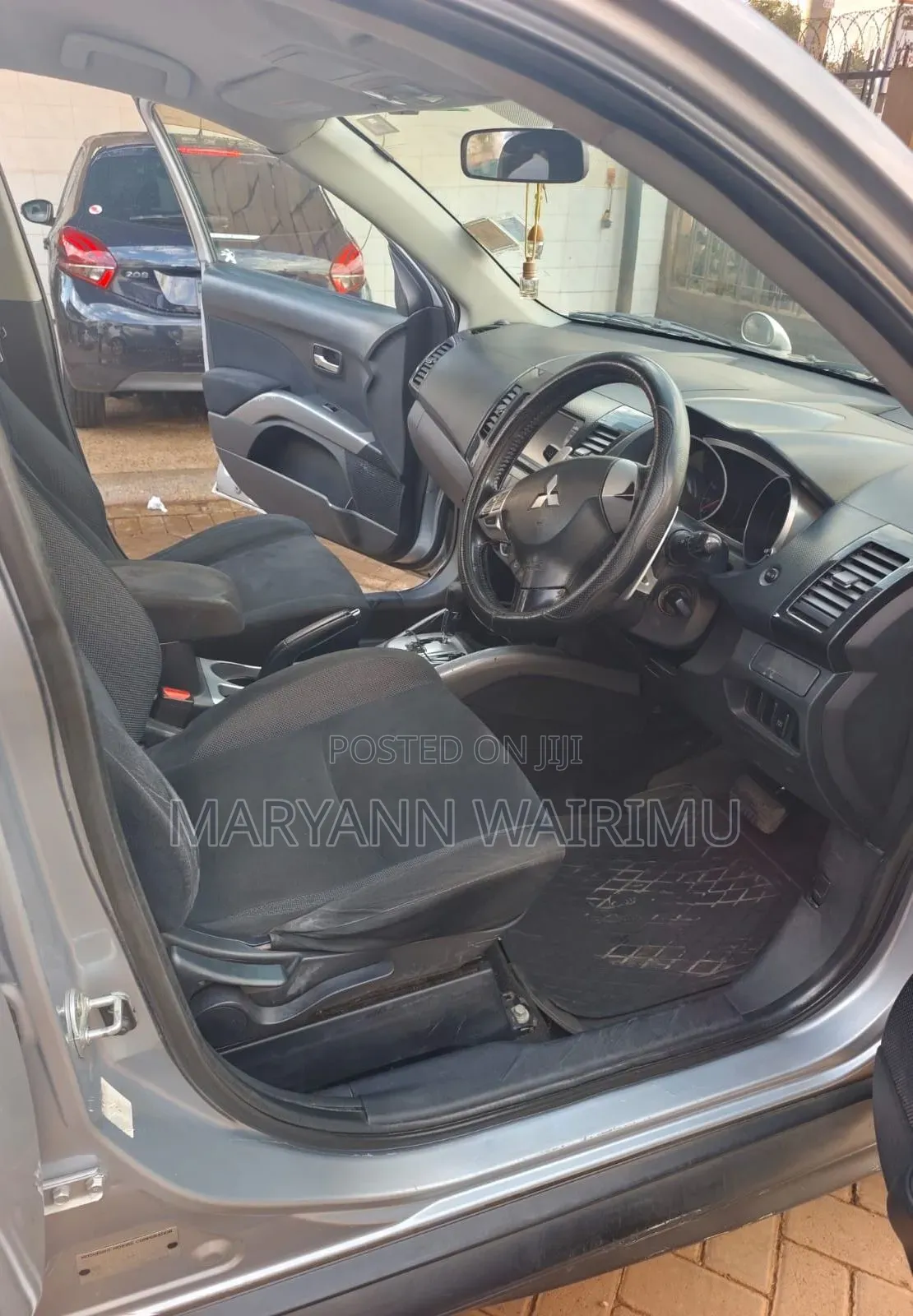 Mitsubishi Outlander 2009 Silver