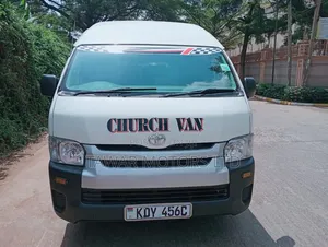 Toyota Grand HiAce 2024 White