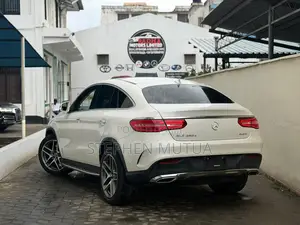 Mercedes-Benz GLE-Class GLE 350d 4MATIC 2020 White